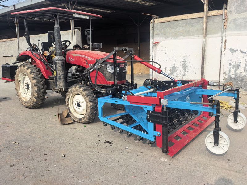 大蒜收獲機(jī)